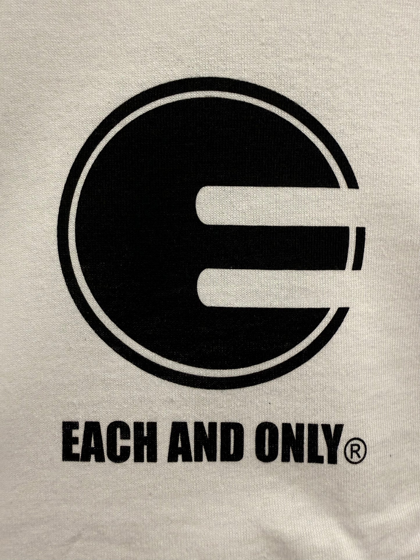 Short sleeve T-Shirt - Each and Only